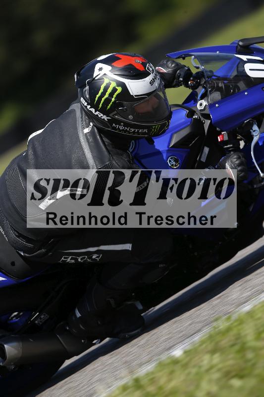 /Archiv-2024/29 12.06.2024 MOTO.CH Track Day ADR/Gruppe gelb/01